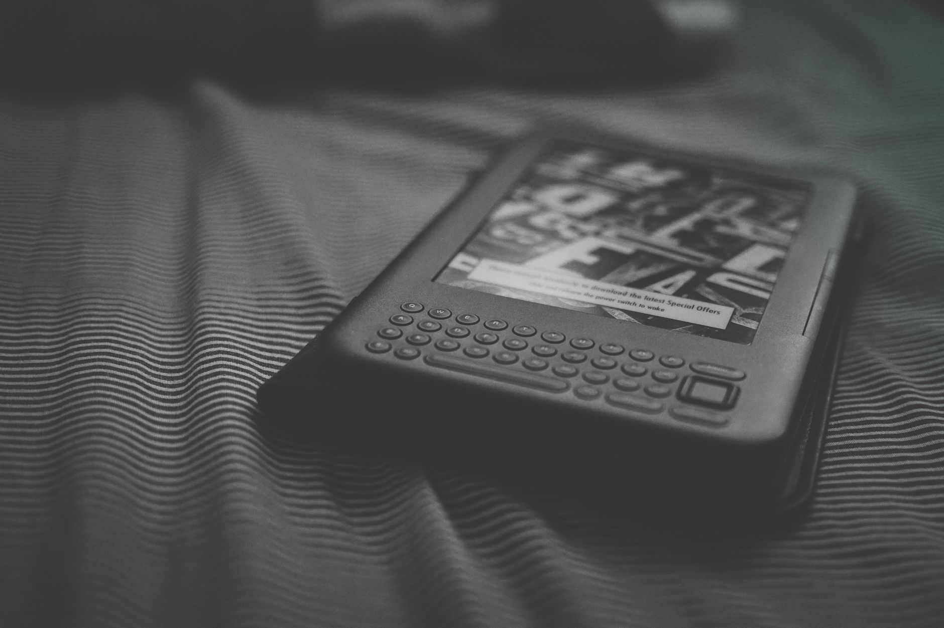 Kindle light leak problem